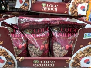 NaturesPathOrganicLoveCrunchGranola-615683