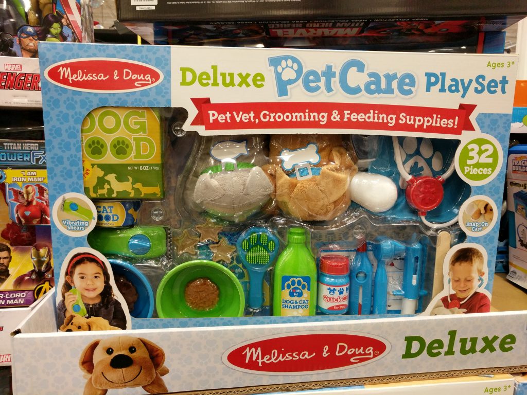 Melissa & Doug Deluxe PetCare Play Set