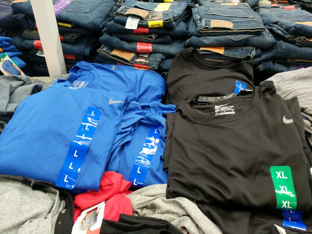 Nike Men's Long Sleeve DriFit Tee