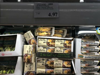 CreativeCuisineThreeCheeseOmelet-1321450