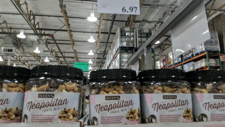 HoodysNeapolitanBlendTrailMix-1324544