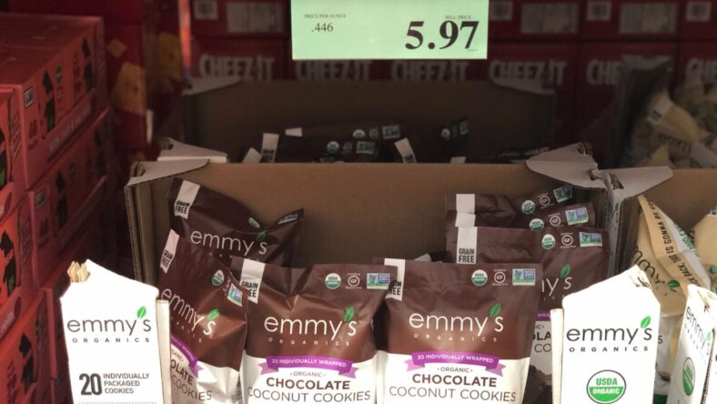 EmmysOrganicCoconutChocolateCookies-1302003