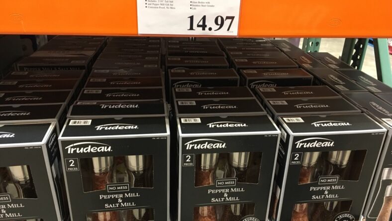 TrudeauSaltPepperMillSet-1456166