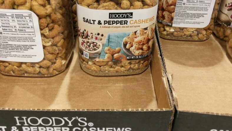 HoodysSaltAndPepperCashews