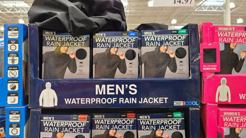 32DegreesMensRainjacket-1075319