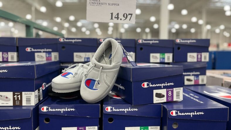 Champion-Unisex-University-Slipper-1482528