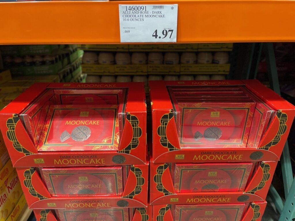 Alli & Rose Dark Chocolate Mooncake