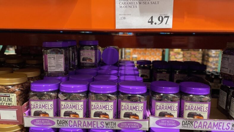 Dark-Chocolate-Caramels-With-Sea-Salt-1560350