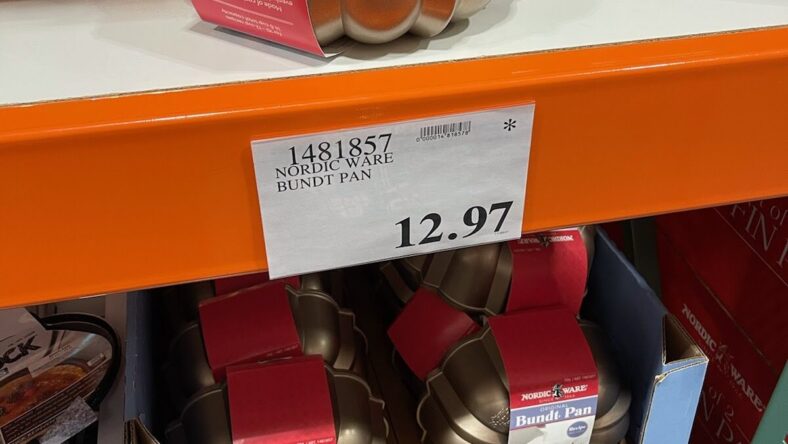 Nordic-Ware-Bundt-Pan-1481857