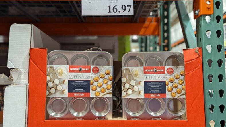 Nordic-Ware-Muffin-Pan-2pk-1459424