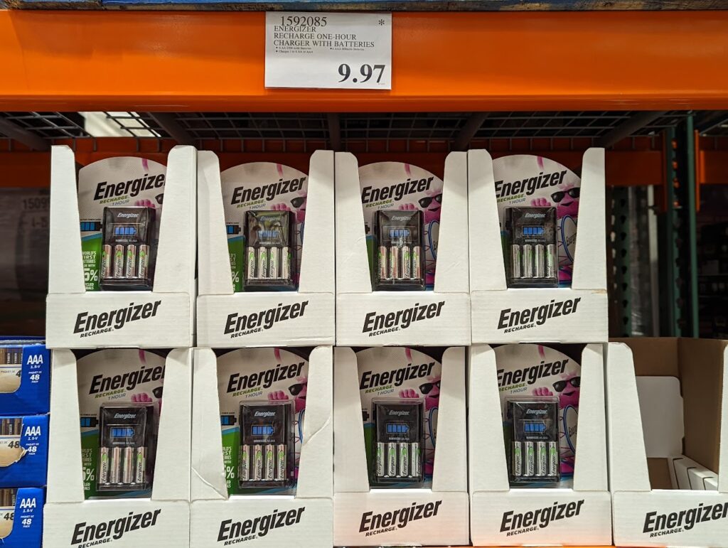 Energizer Recharge Plus Onehour Charger with Batteries