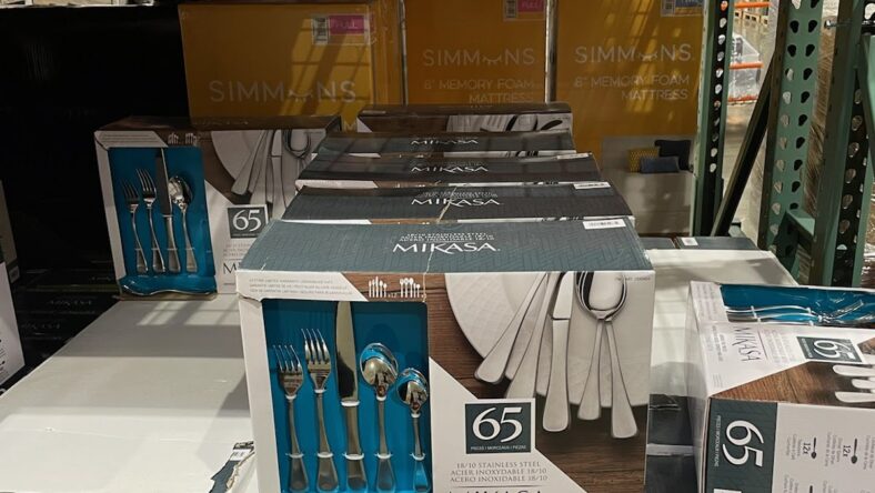 Mikasa-Flatware-Set-1530404