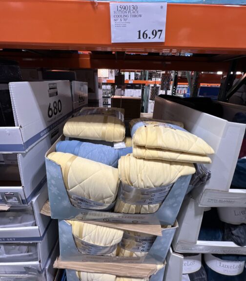 Sutton Place Cooling Throw 60"x70"