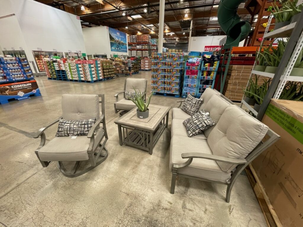 Sunvilla Beth Outdoor 4Piece Deep Seating Set