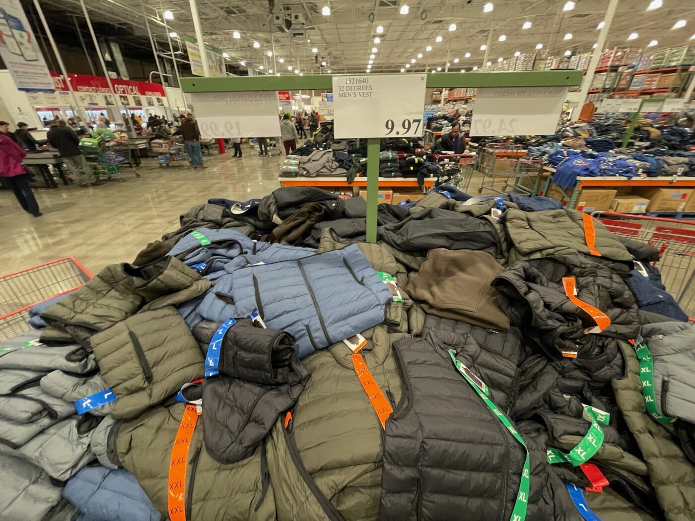 32 Degrees Men s Vest Costco97