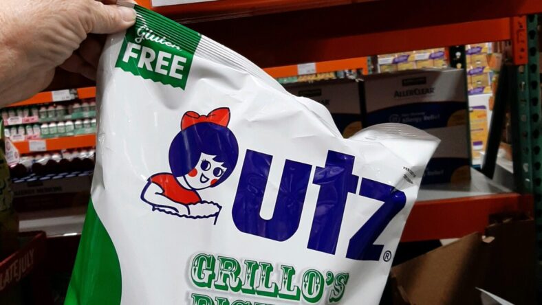 Utz-Grillos-Pickles-Potato-Chips-1201835
