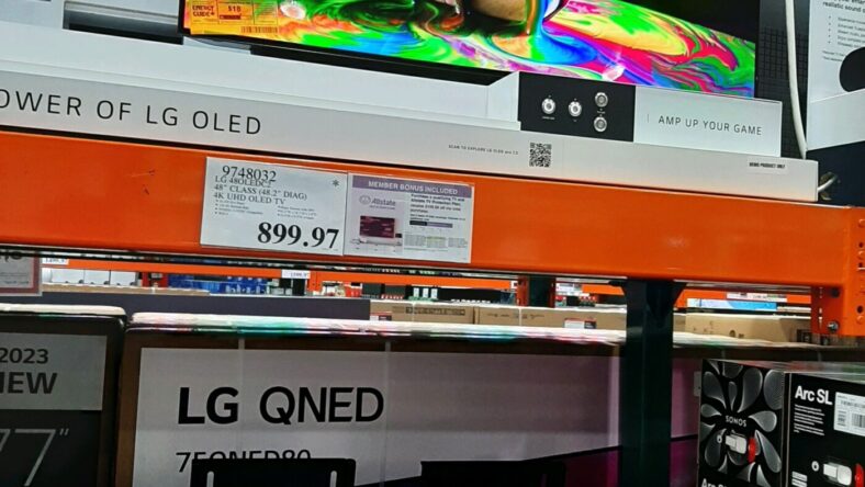 LG-48-in-OLED-TV-9748032