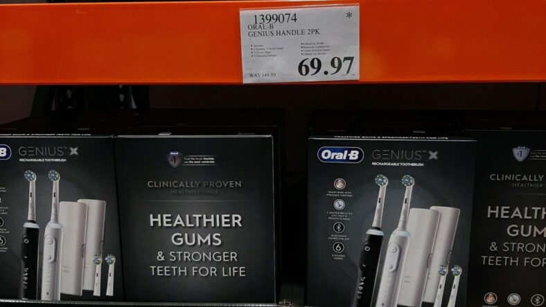 Oral-B-Genius-Handle-2Pack-1399074