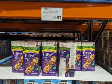 Nature-Valley-Chewy-Trail-Mix-Bars-48ct-1951