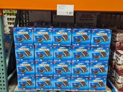 Oreo-Cakesters-18ct-1717815