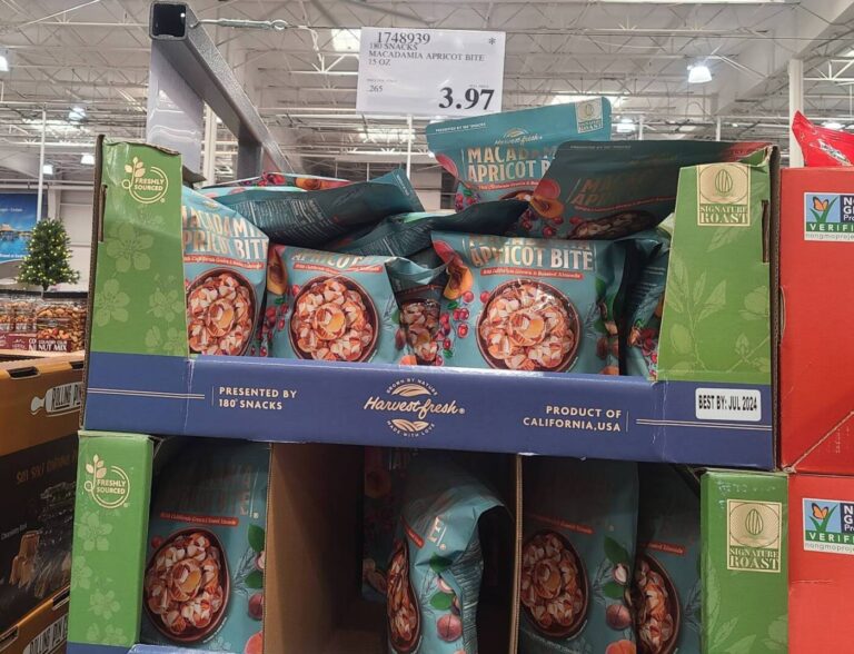 180 Snacks Macadamia Apricot Bites