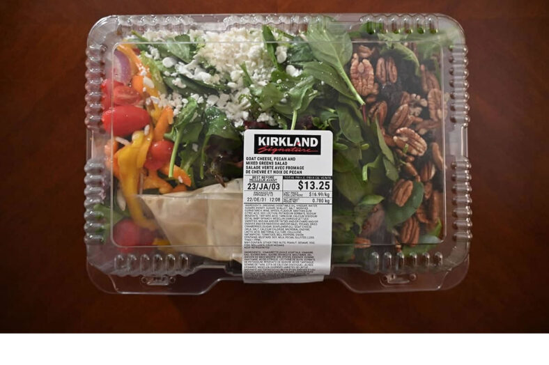 Costco-Goat-Cheese-Pecan-Mixed-Greens-Salad