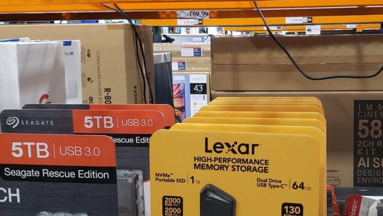 Lexar-High-Performance-Memory-Storage-Bundle-1725724-Buckeye-AZ