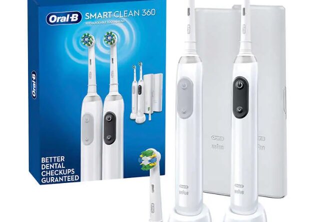 Oral B Toothbrush