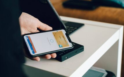 does Costco take Apple Pay