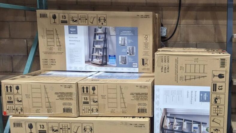 Bayside-Furnishings-Fynn-72-Ladder-Bookcase-1752627-Hoover, AL