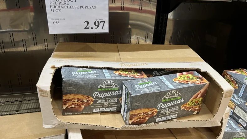 Del-Real-Birria-Cheese-Pupusas-1671061