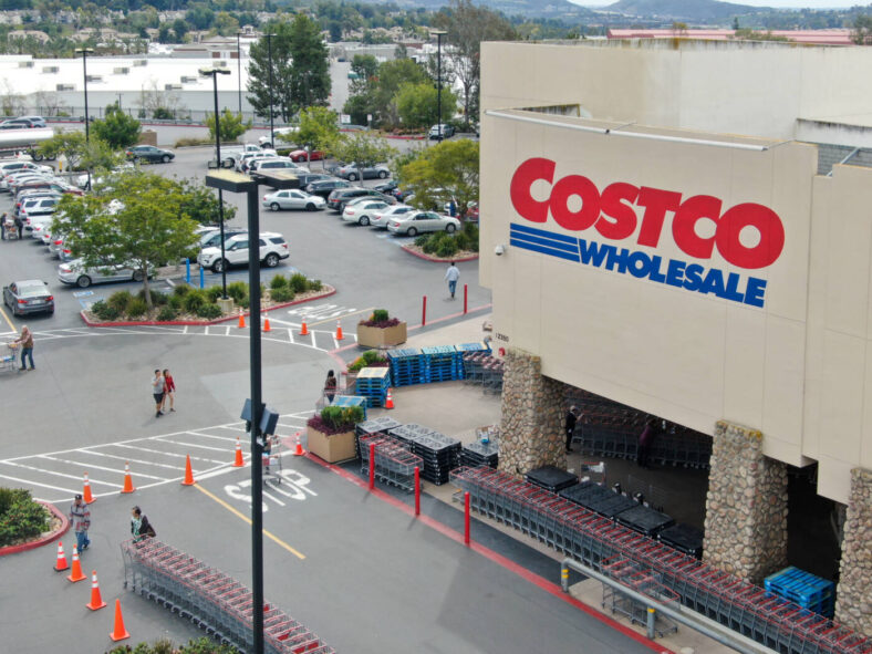 Costco storefront parking lot, Deposit Photos