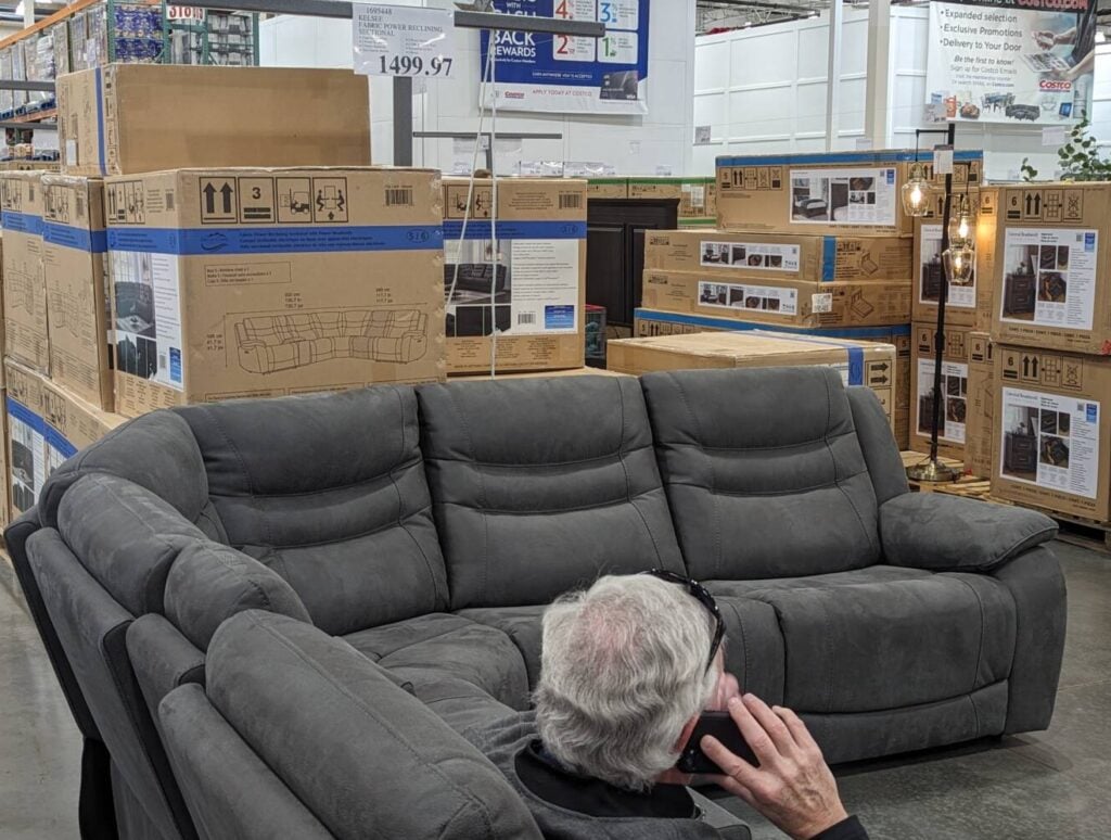 Kelsee Fabric Power Reclining Sectional