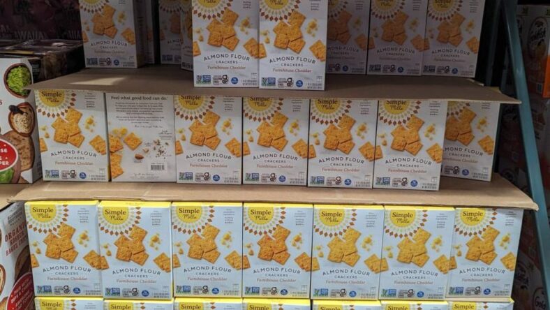 Simple-Mills-Almond-Flour-Cheddar-Crackers-1704513-Hoover, AL