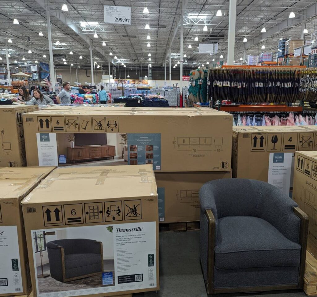 Thomasville Ash Fabric Swivel Chair