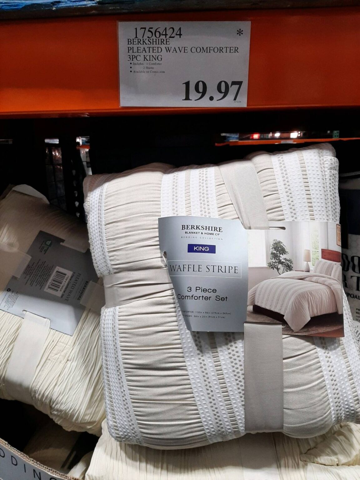 Berkshire Pleated Wave Comforter 3pc King