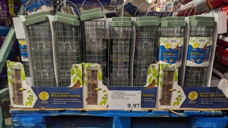 Featherland-Paradise-Bird-Feeder-4-Pound-1797523-Livermore,CA