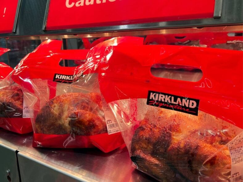 Kirkland Signature Rotisserie Chicken, Deposit Photos