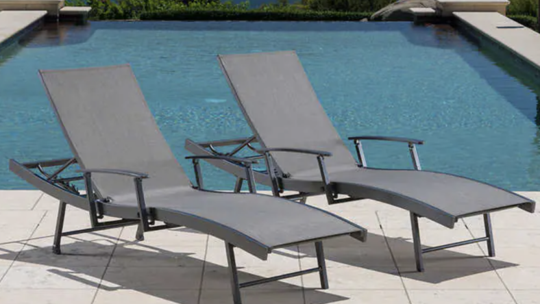 Costco patio furniture: SunVilla chaise lounge