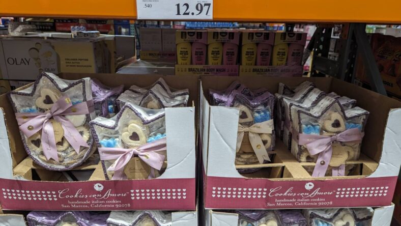 Cookies-Con-Amore-Cookies-Tulip-Basket-24oz-1831234-Fairfield, CA