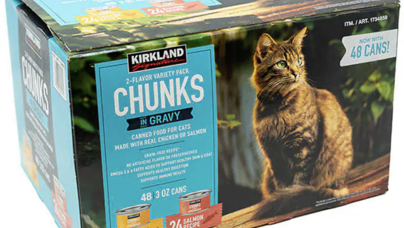 Kirkland Chunks in Gravy cat food