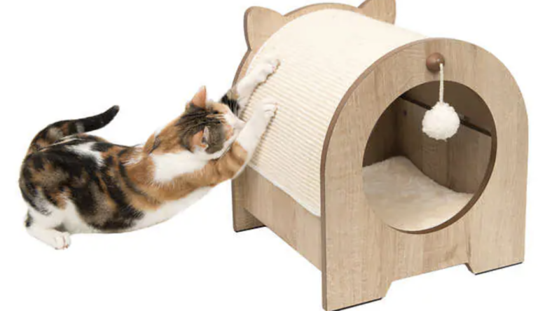 cat furniture Costco, Minou Cat scratcher