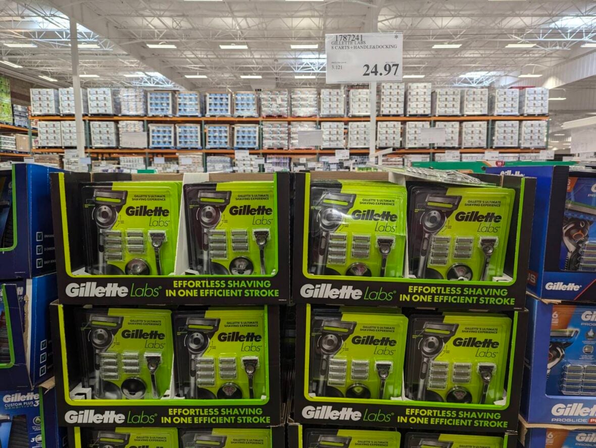 Gillette-Labs-8-Carts+Handle-and-Docking-1787241-Tracy, CA