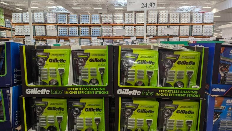 Gillette-Labs-8-Carts+Handle-and-Docking-1787241-Tracy, CA