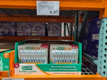 Gum-Summit-Clean-Toothbrush-10ct-1748813-Danville, CA