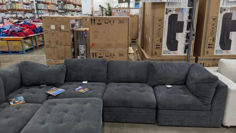 Thomasville-Tisdale-6pc-Modular-Fabric-Sectional-1782774-Livermore, CA