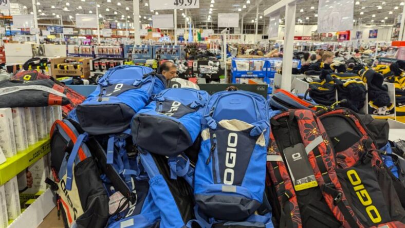 Hydration Packs, Costco97