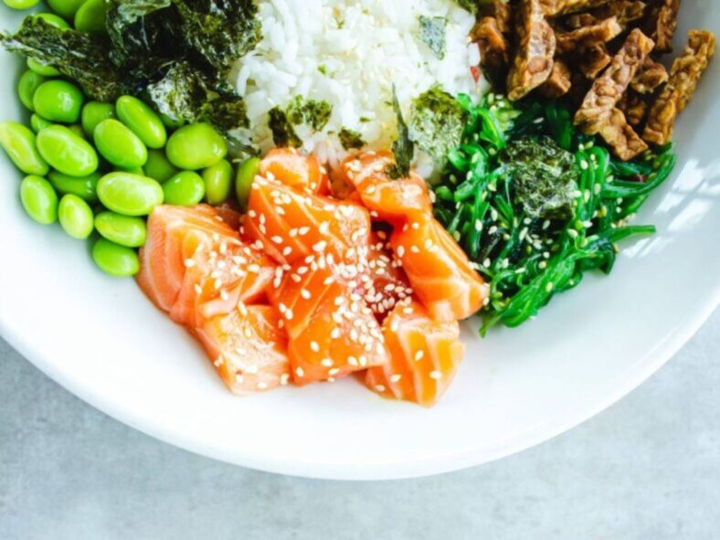 Quinoa and Salmon Bowls Unsplash