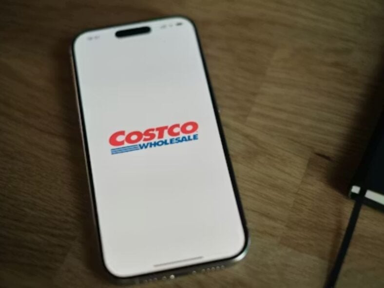 Clearance Items Unsplash