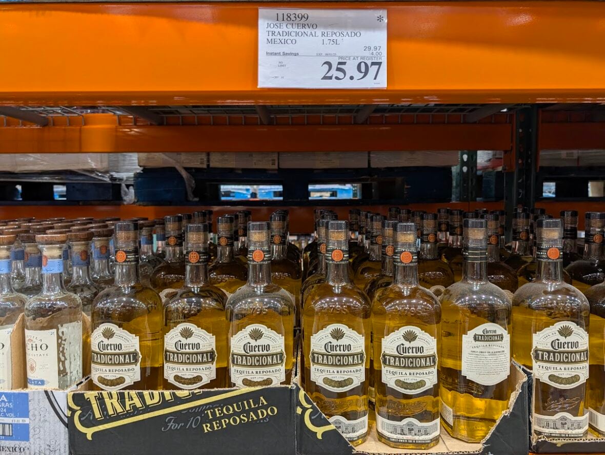 Jose-Cuervo-Tradicional-Reposado-Mexico-118399